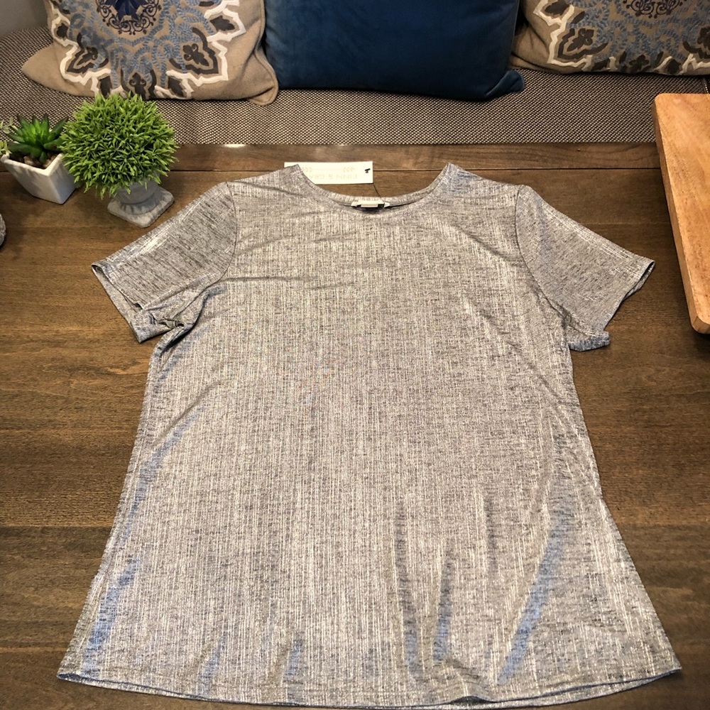 ⭐️Metallic Silver/Black T-Shirt